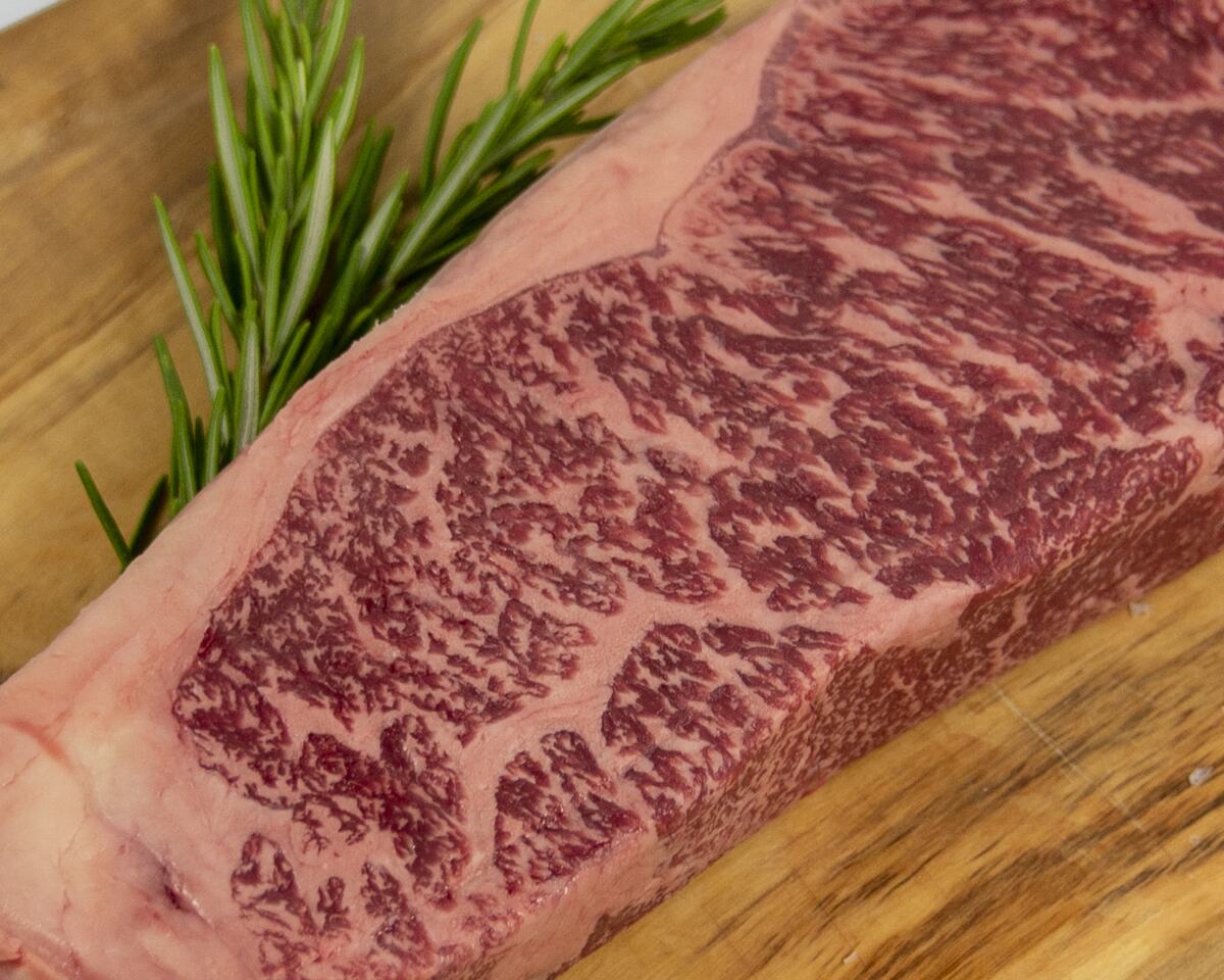 BMS 12 Full Blood Wagyu marbling